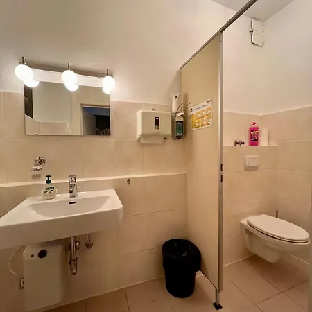 Sahara Hosting 3 Homestay szállás *
