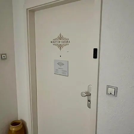Sahara Hosting 3 Homestay Nuremberg